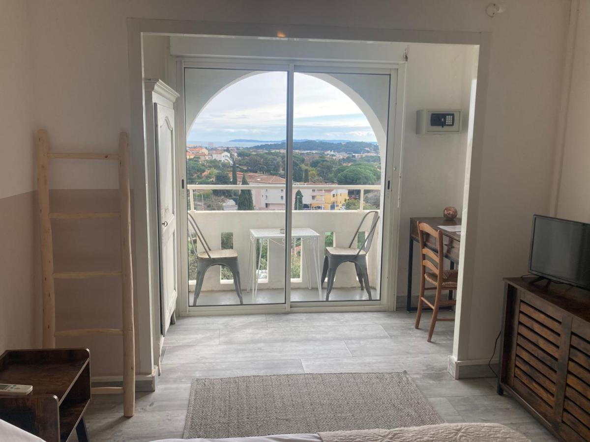 Hôtel Paradis Bormes-les-Mimosas Buitenkant foto
