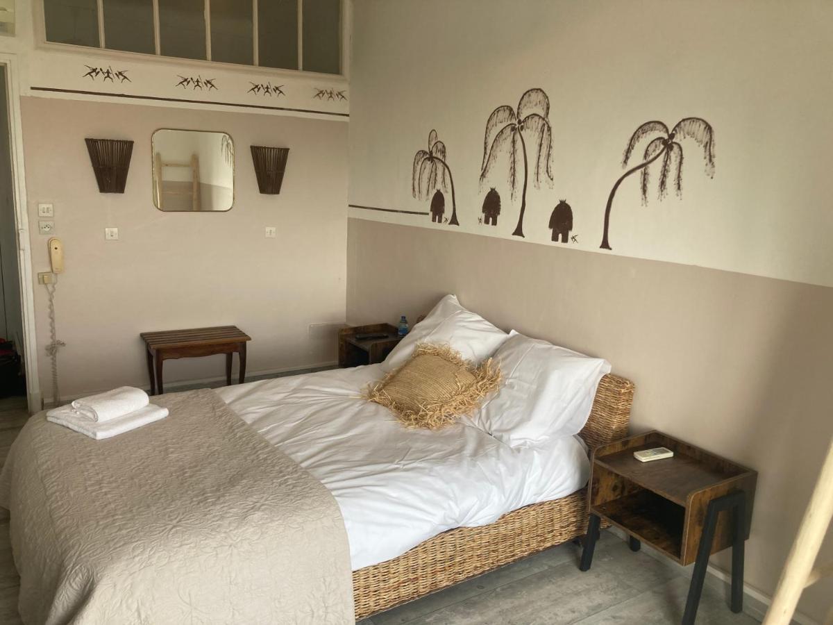 Hôtel Paradis Bormes-les-Mimosas Buitenkant foto