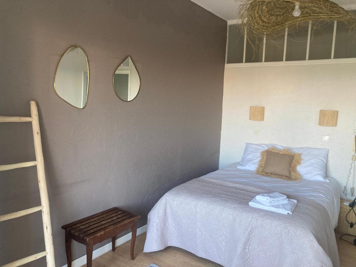 Hôtel Paradis Bormes-les-Mimosas Buitenkant foto