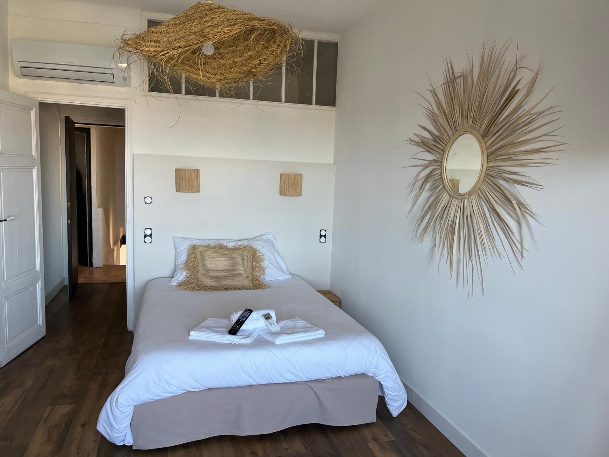 Hôtel Paradis Bormes-les-Mimosas Buitenkant foto