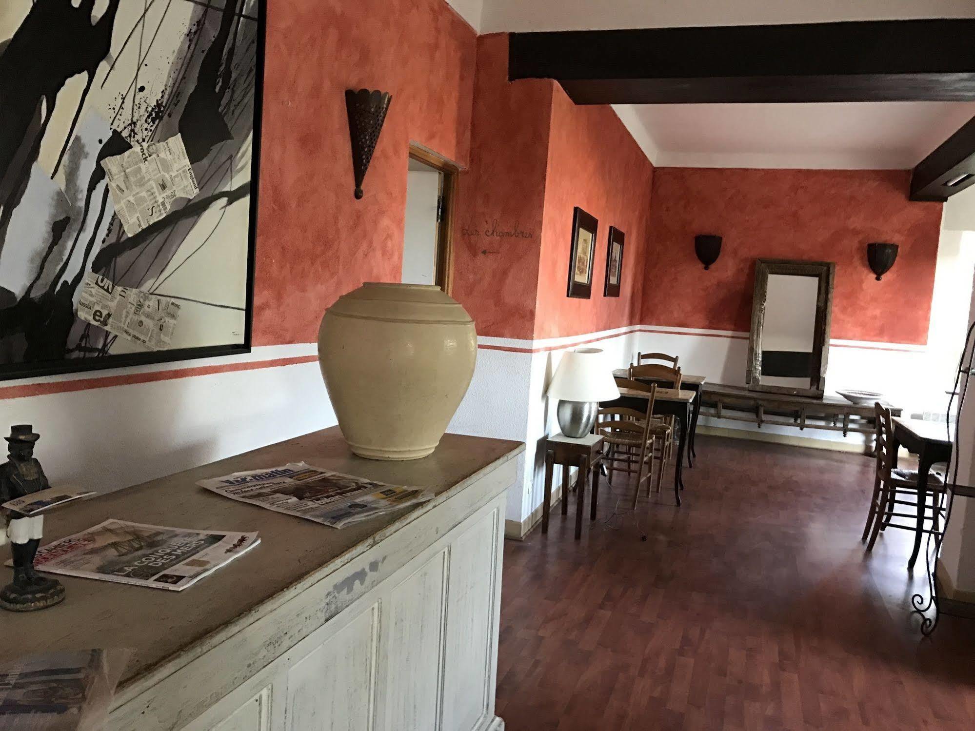 Hôtel Paradis Bormes-les-Mimosas Buitenkant foto
