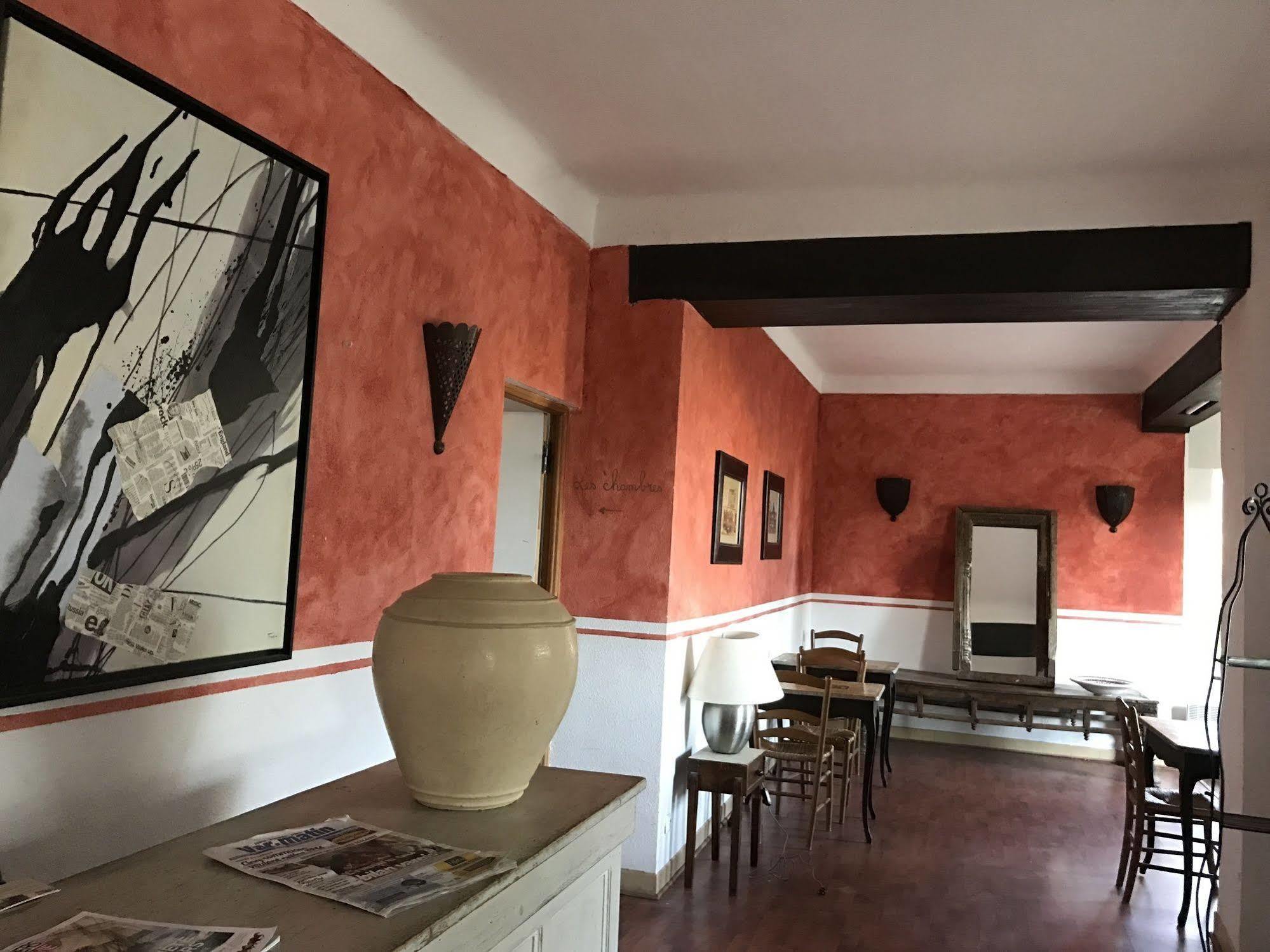 Hôtel Paradis Bormes-les-Mimosas Buitenkant foto