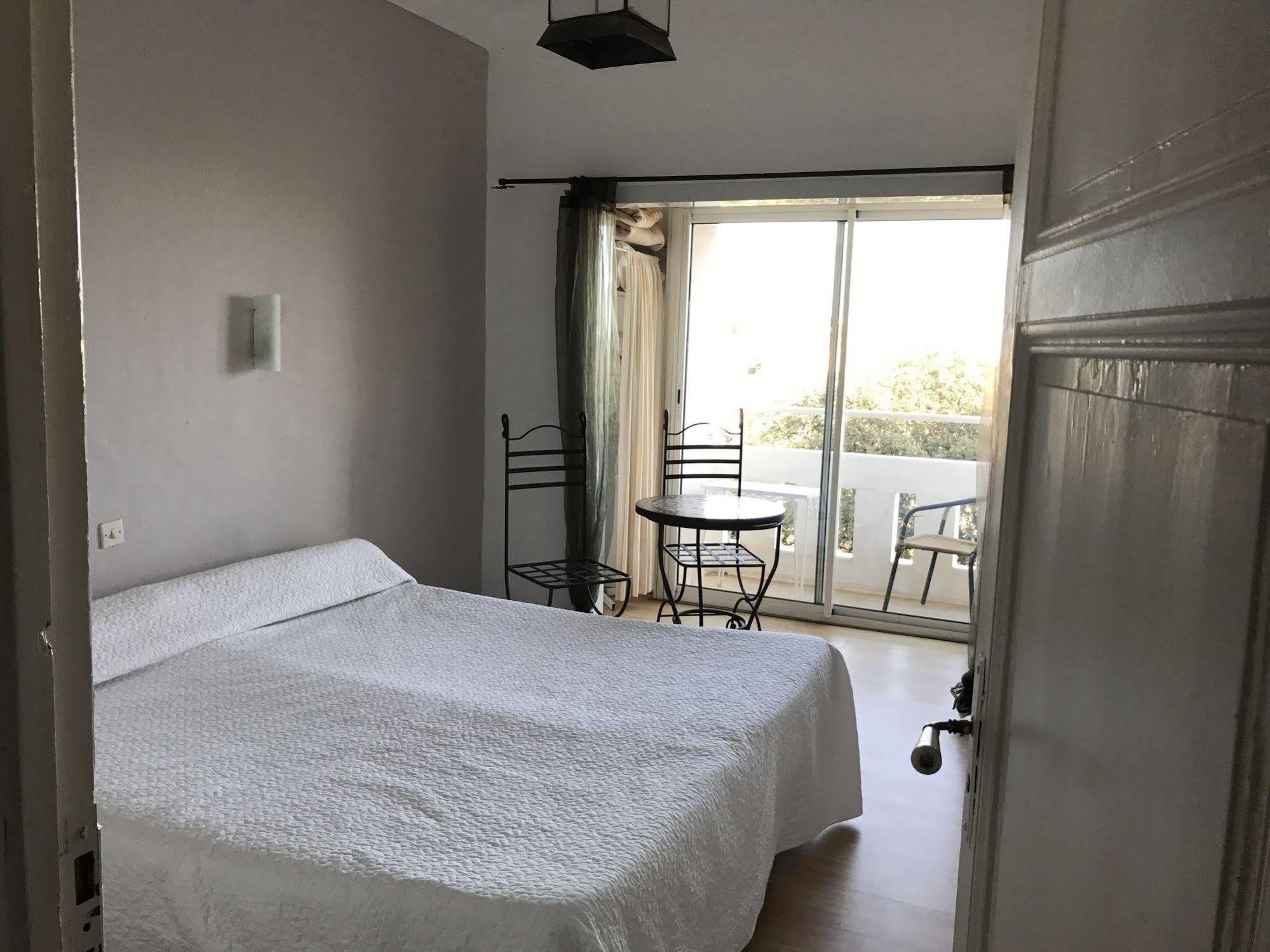 Hôtel Paradis Bormes-les-Mimosas Buitenkant foto