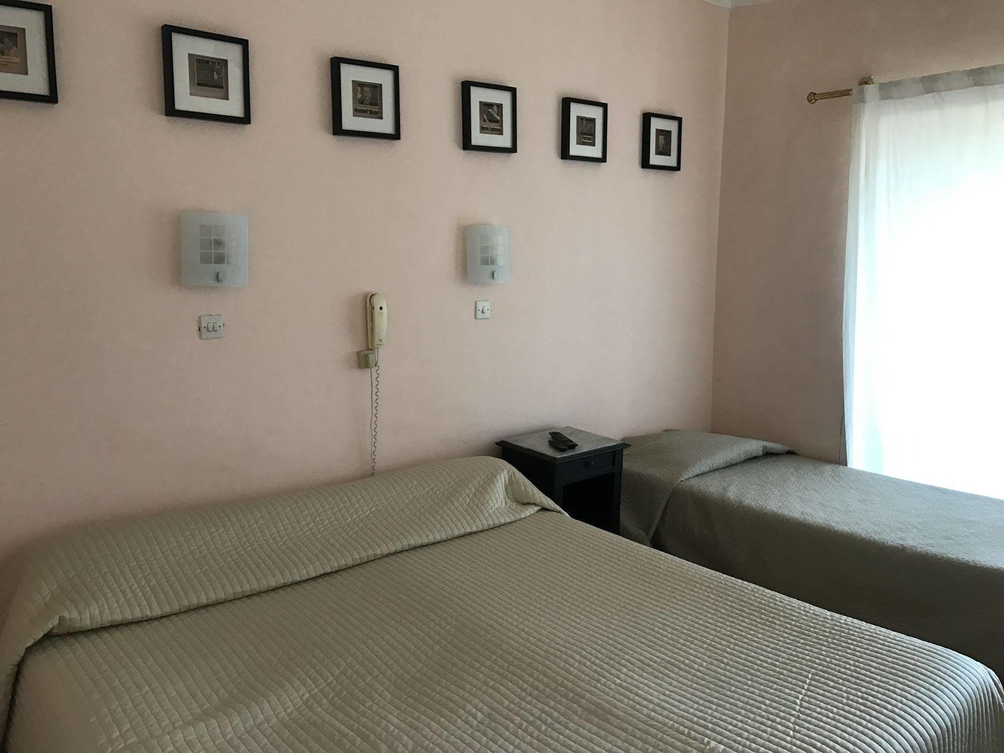 Hôtel Paradis Bormes-les-Mimosas Buitenkant foto